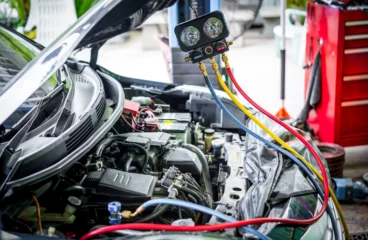 Car AC gas refill costs in Dubai