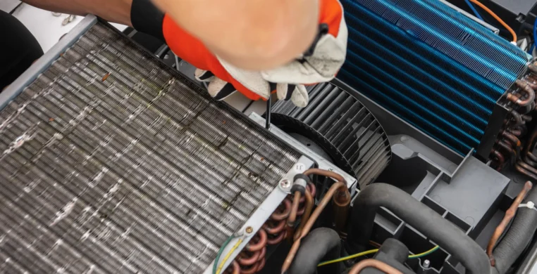 Car AC repair services in Dubai